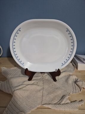 CORELLE Snowflake Blue OVAL SERVING PLATTER 12 1/4" x 10"